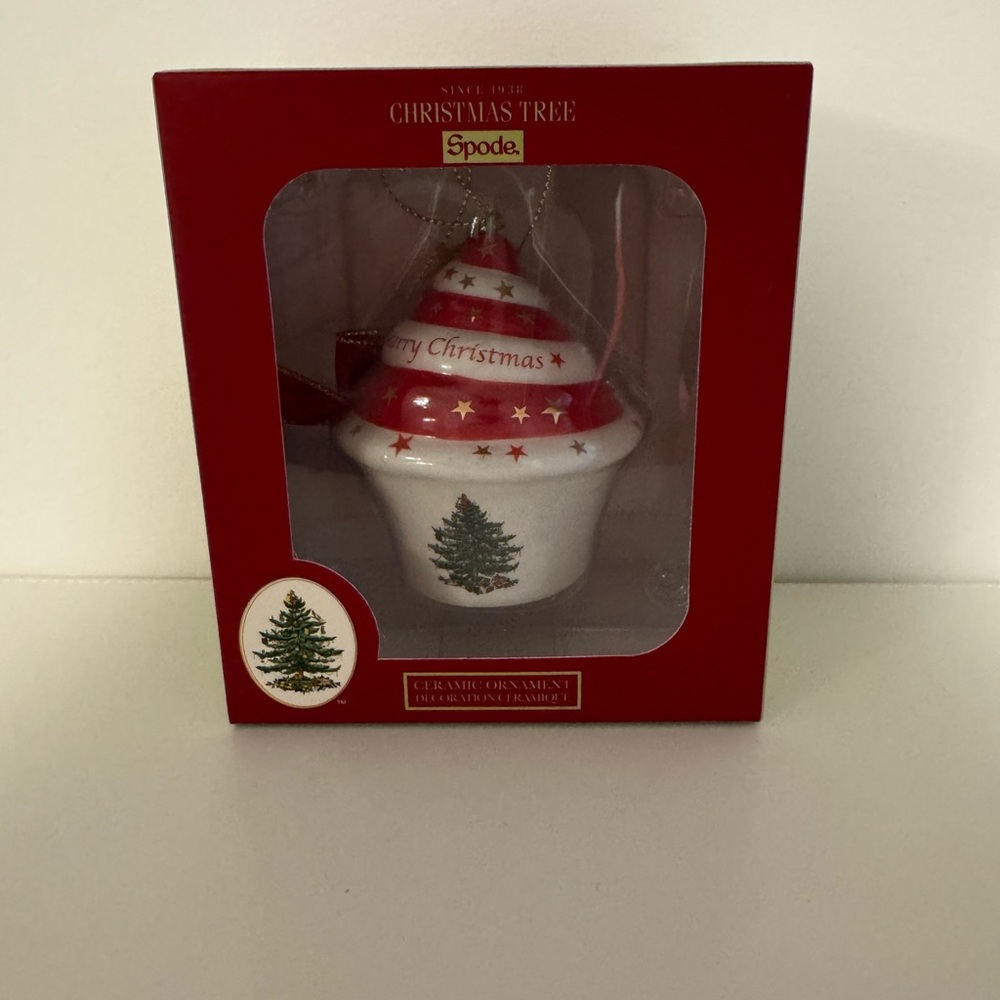 Spode Christmas Tree Cupcake Ornament - Picture 2 of 2
